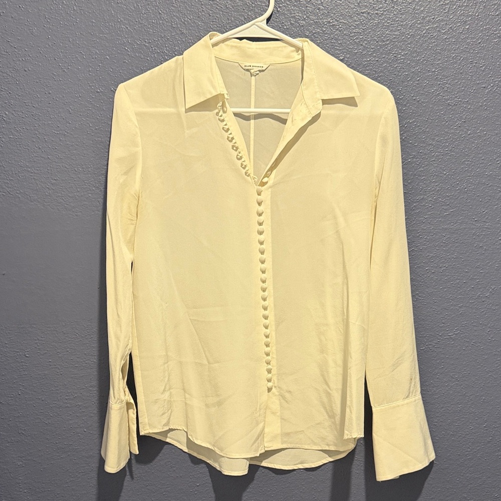 Club Monaco Ivory Blouse